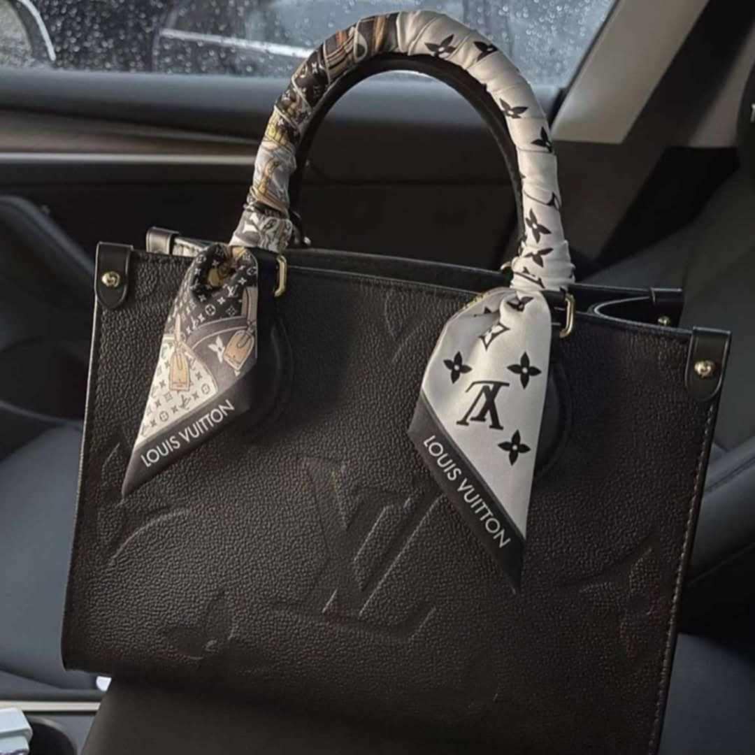L Black On The Go Bag