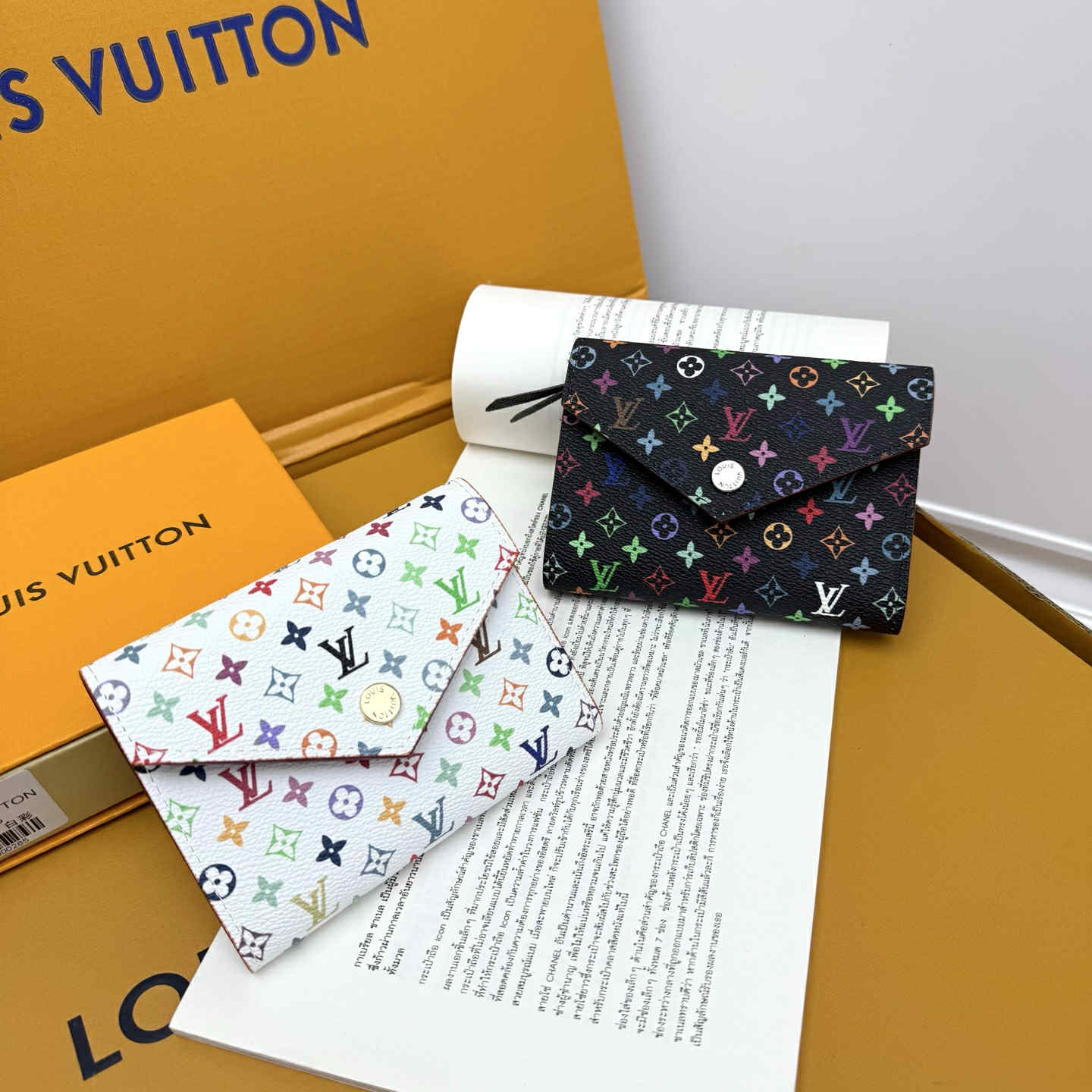 L Fold Wallet B&W Multi