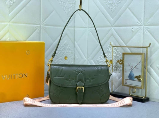 Diane L Crossbody Bag