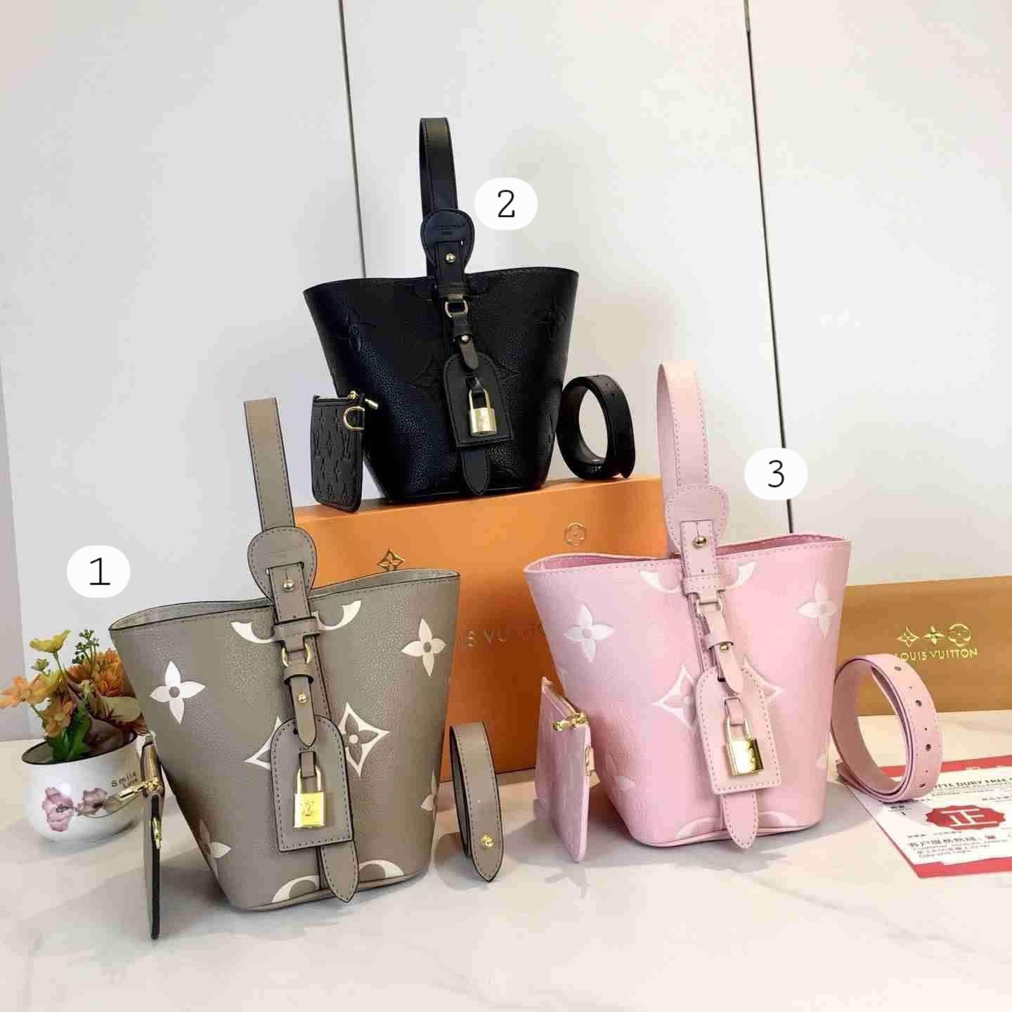 L Bucket Lock Bags
