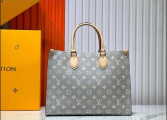 L bag Grey