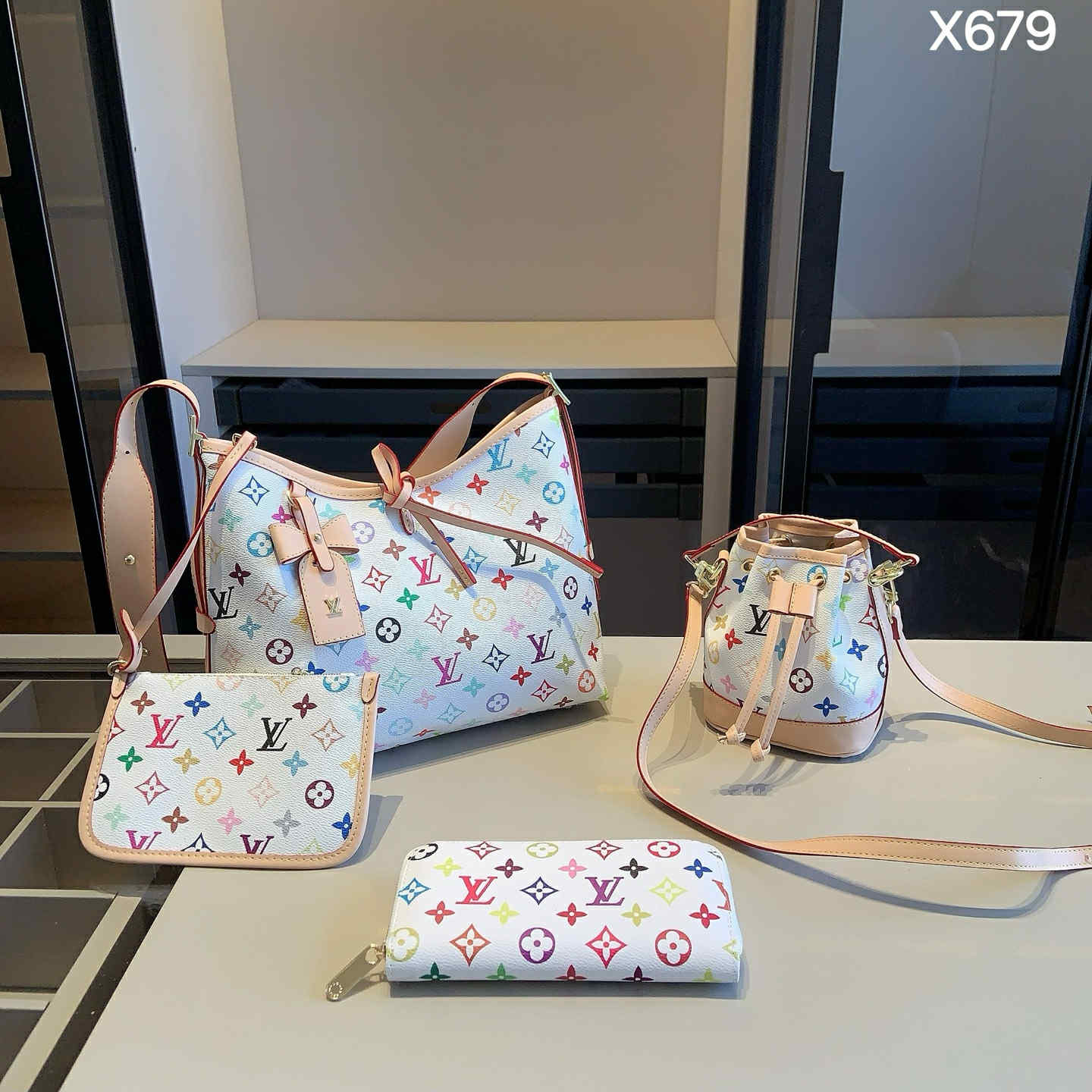 L Bag Set White/Rainbow Mono 2
