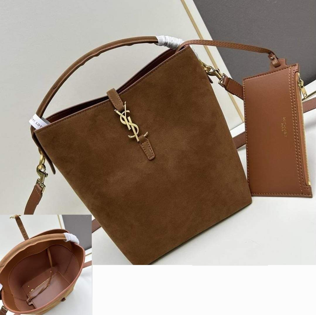 Y Brown Velvet Bag w Insert