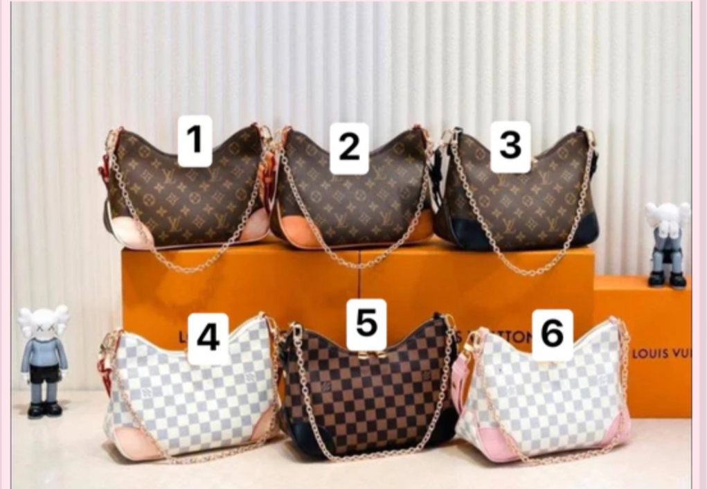 L Bag w Chain