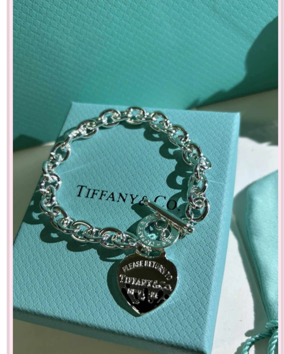 T&C Heart Lock Bracelet
