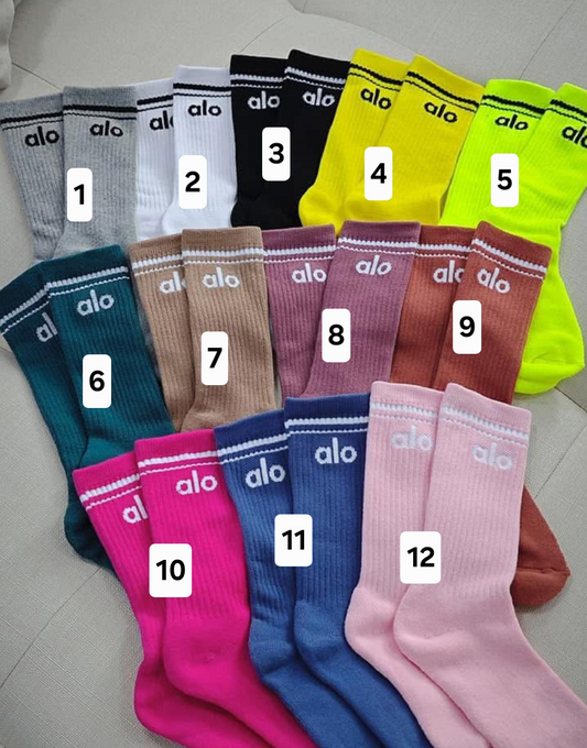 A L O Socks 2