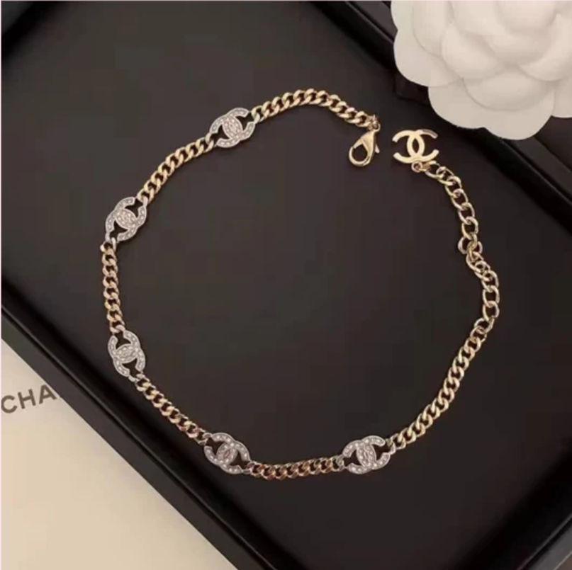 CC Logo Choker