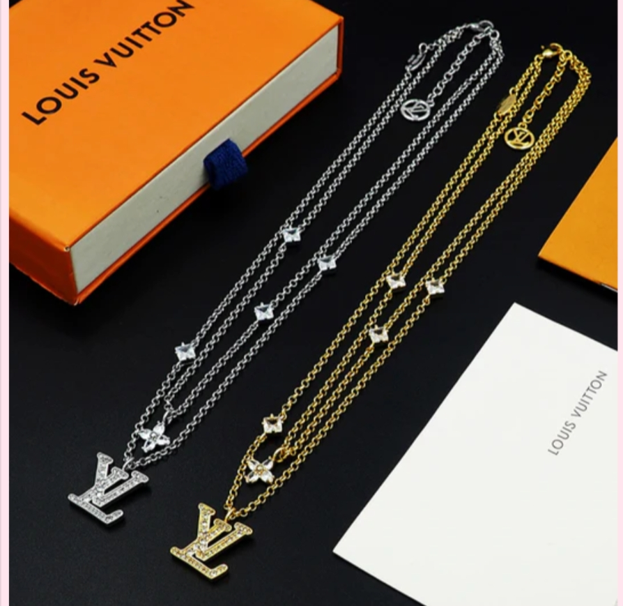 L Logo Flower Necklace