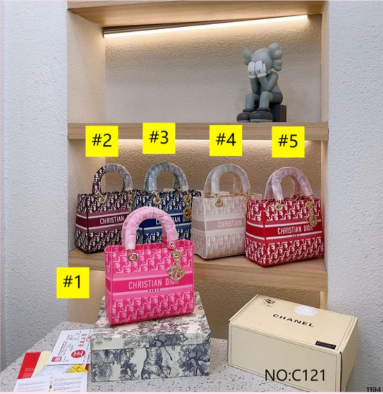 CD Small Tote W Upgraded Strap